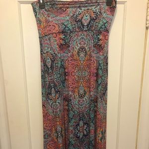 🌺Multi Color Maxi Skirt